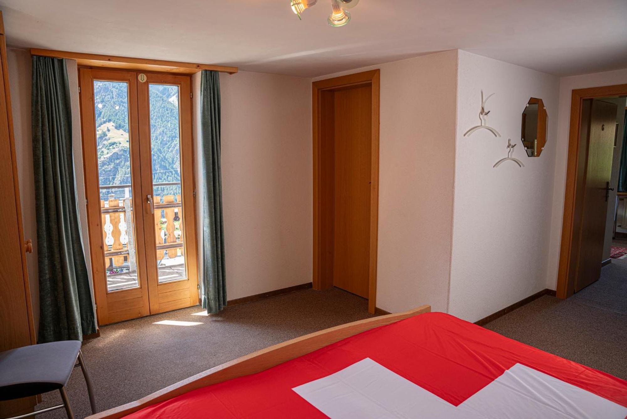 Alte Bock 2.0 Bed & Breakfast Grächen Exterior foto