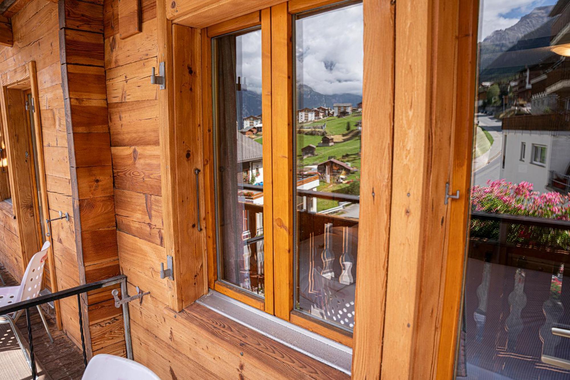 Alte Bock 2.0 Bed & Breakfast Grächen Exterior foto